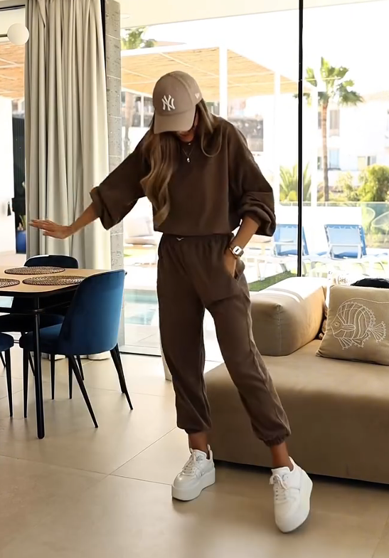 Γυναικείο σετ δύο τεμαχίων με ριμπ ύφανση για καθημερινή χρήση-GR