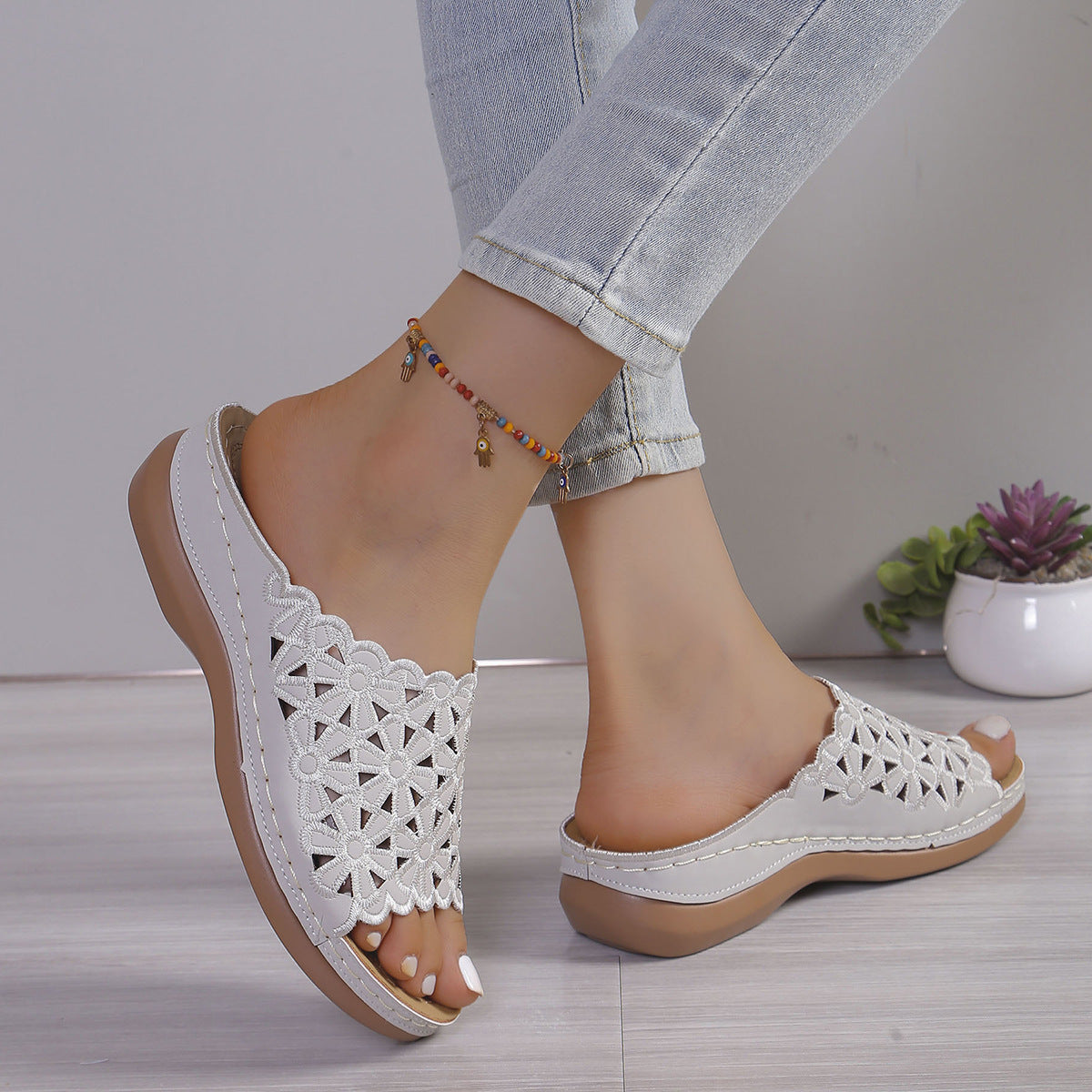 🔥Ostatni dzień promocji 50% ZNIŻKI - Damskie sandały ortopedyczne na wygodnym klinie