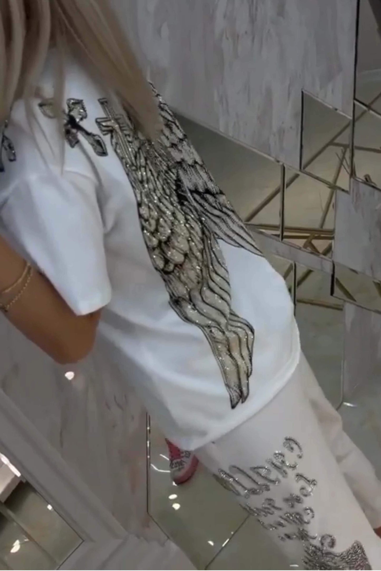 Dwuczęściowy komplet damski, top i spodnie w nowoczesnym wzorze diamentowym