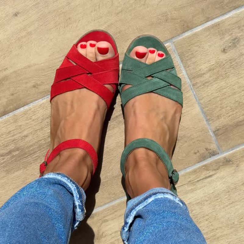 Moteriškos tuščiavidurės sagties basutės-LT