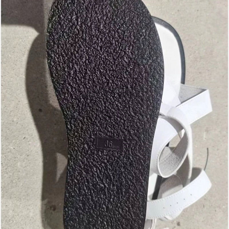 Sandały damskie z regulowaną klamrą przy kostce Crossover