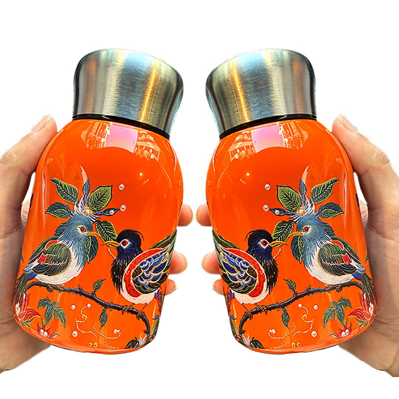 Stylowa i przenośna butelka na wodę z izolacją