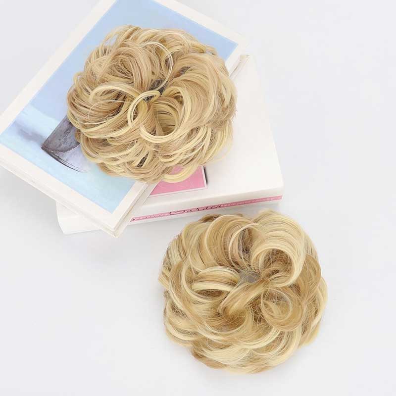 💁♀️ Obfity kok z syntetycznych włosów z regulowaną klamrą