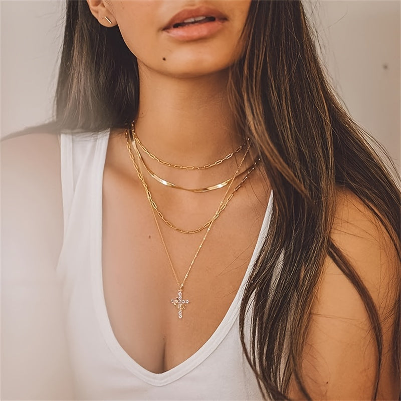 Naszyjnik z Krzyżem Wiary w Koronie