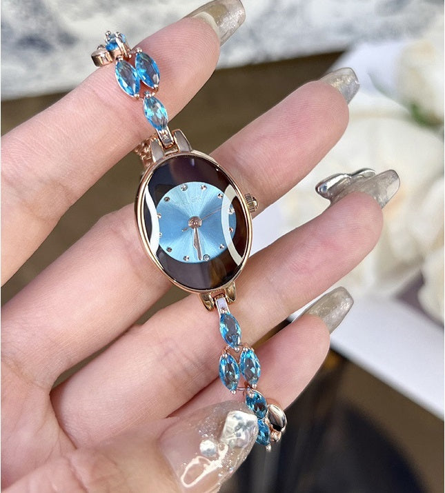 Kolorowy zegarek z cyrkonią dla kobiet