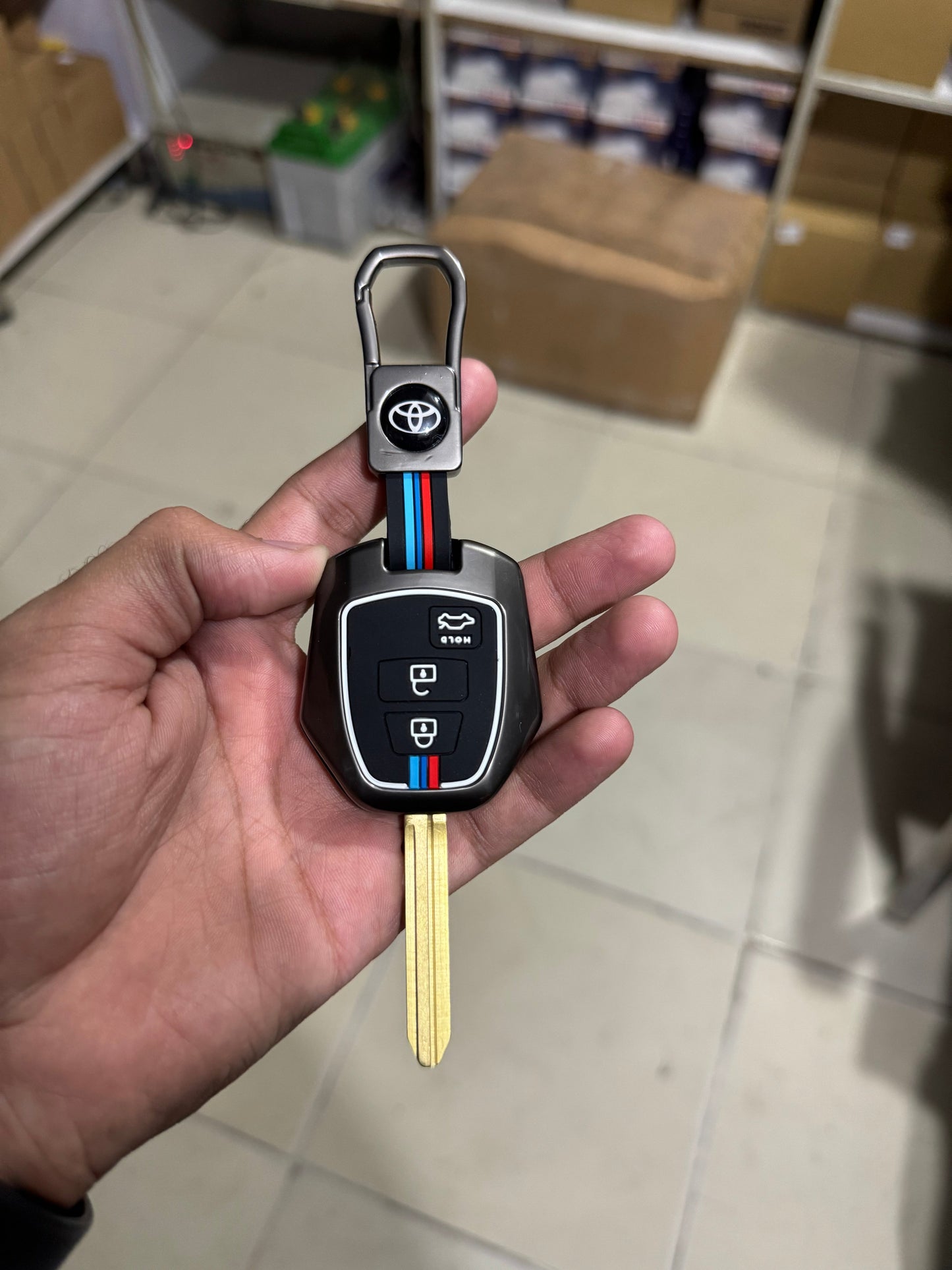 Metalowa obudowa klucza