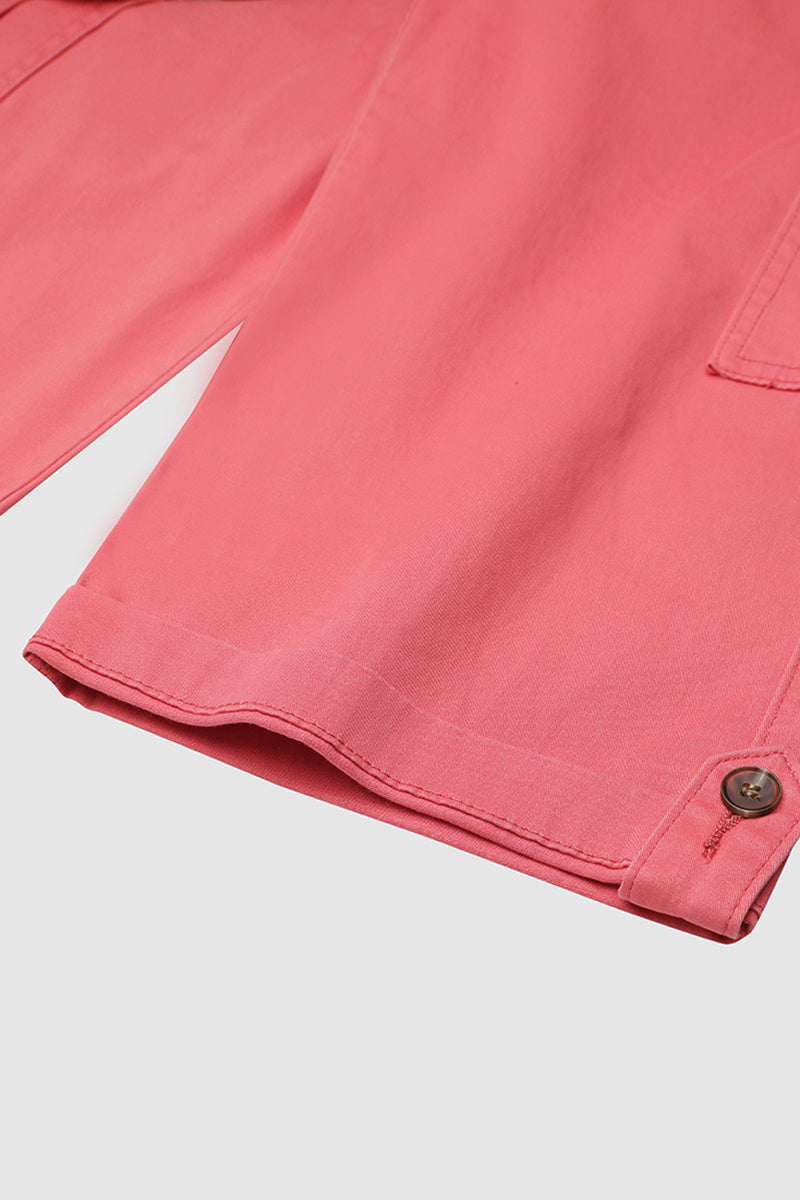 Spodnie Capri z kieszeniami i średnim stanem, zakładkami u dołu i kilkoma kieszeniami