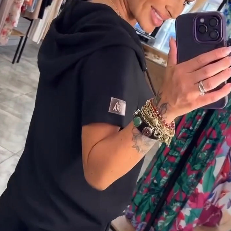 Bluzka z kapturem i dekoltem w serek, krótki rękaw, spodnie, dwuczęściowy zestaw