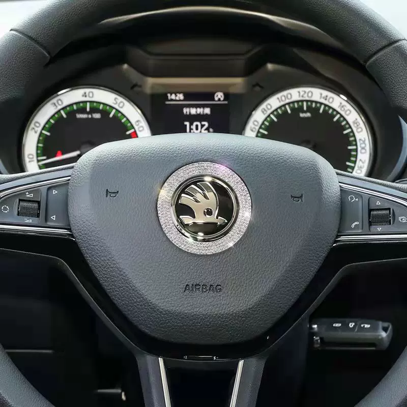 Naklejka kryształowa na kierownicę