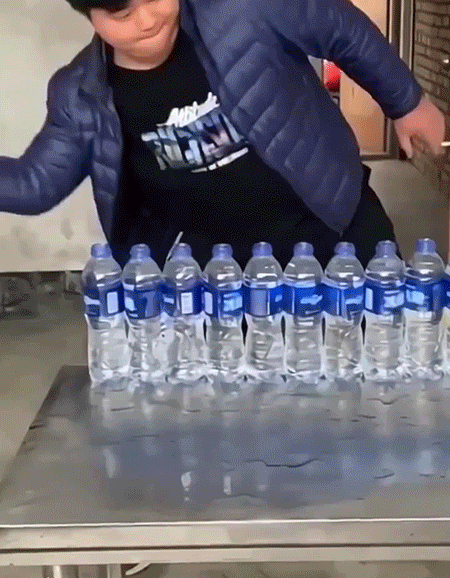 Wyblakły, ultra ostry, stalowy rozdrabniacz kolców HB