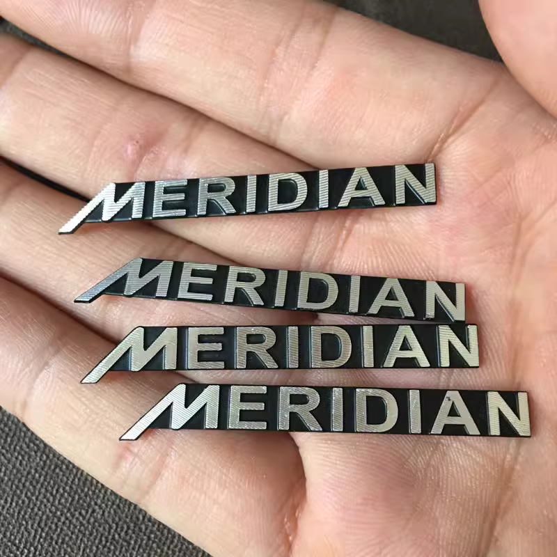 Gorąca wyprzedaż ✨50% zniżki ✨3D kreatywne naklejki dekoracyjne z logo samochodu 🎉4 szt.🎉