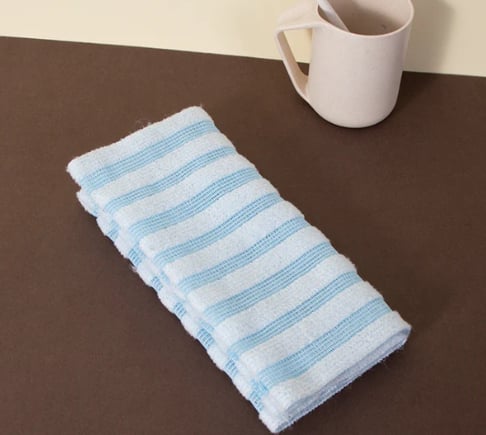 🧼💦1 + 1 NEMOKAMAI: Antibakterinis šveičiamasis rankšluostis 🚿-LT