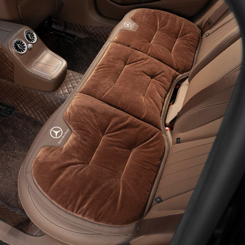 Krótka pluszowa poduszka na zimowe siedzenie samochodowe