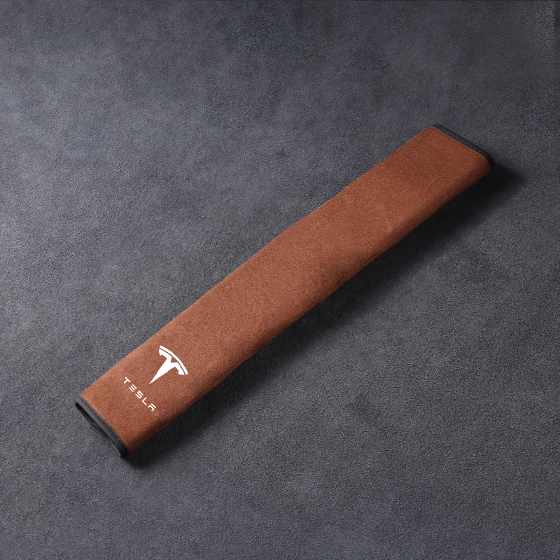 Nakładka na pas bezpieczeństwa SilkLeather – ochrona szyi i możliwość umieszczenia logo